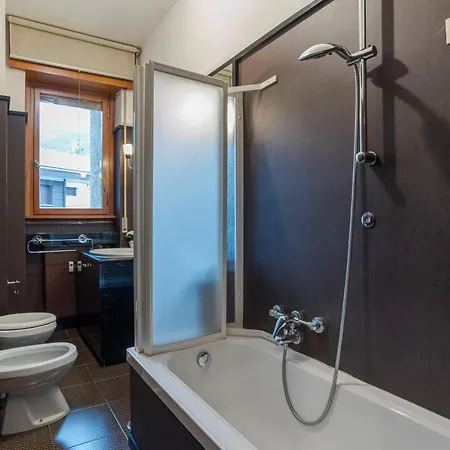 Διαμέρισμα Apt W/ Balcony - 700 M From Borghi Station